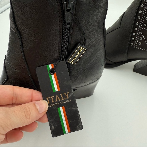 Emanuele Crasto Leather‎ Studded Pointed Toe Heeled Booties Ankle Boots 7.5 NWT - Picture 2 of 11